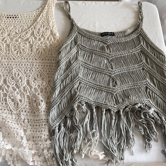 Tops - Picture 3 of 3